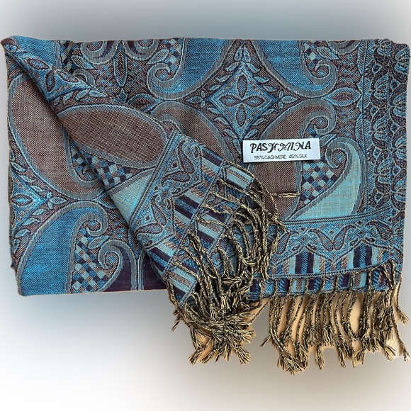 ☯️Like New Reversible Blue / Brown / Rust Paisley Pashmina/Silk/Wrap/Shawl - Picture 17 of 17